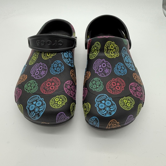 Womens Size 10 Crocs Colorful Day of the Dead Sugar Skull Clogs Black Background - Picture 1 of 8